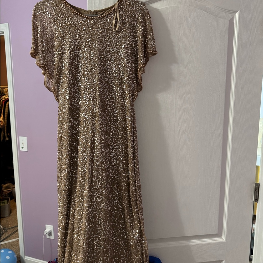 Adrianna Papell Gold Sequin Flutter Sleeve Maxi Dress